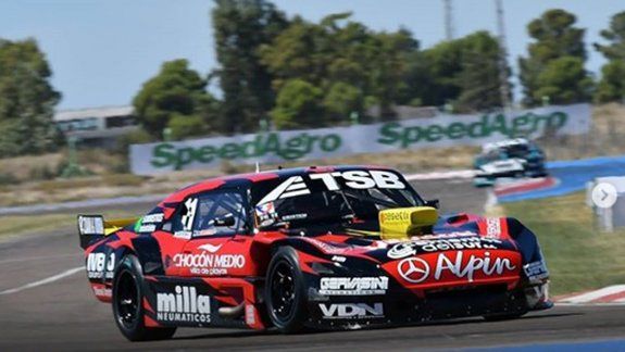 Manu Urcera vuelve a las pistas con el Turismo Nacional