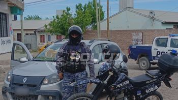 El auto fue robado en Cipolletti y recuperado en un barrio de Neuquén.