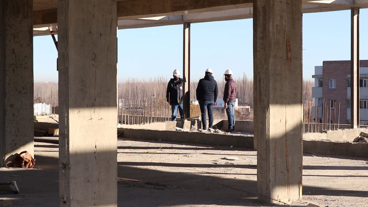 Quieren subir las multas por faltas al Código de Edificación