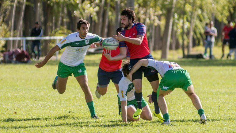 Marabunta jugó ante Roca.