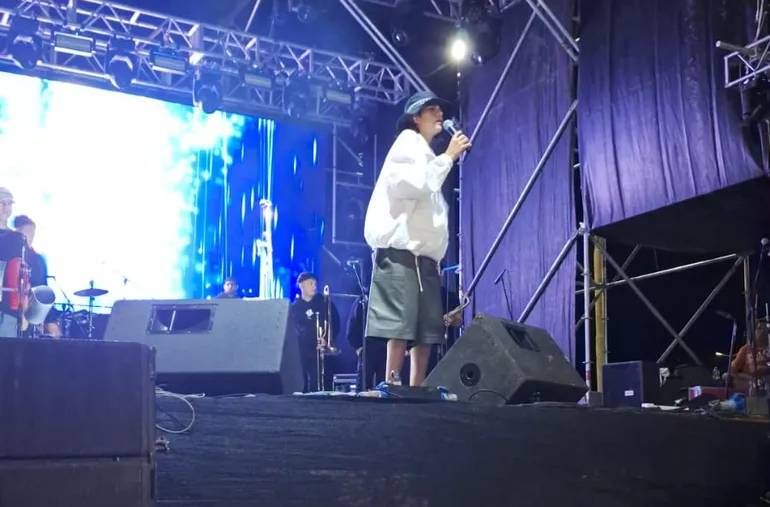Valentino Merlo la rompió en Playas Doradas.