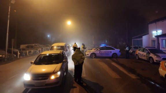 Ni el frío ni la niebla pararon los controles de alcoholemia en las rutas