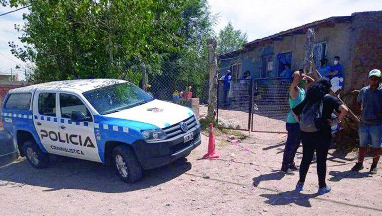 Personal policial trabajaba en Cordón Colón tras el hallazgo del cadáver.