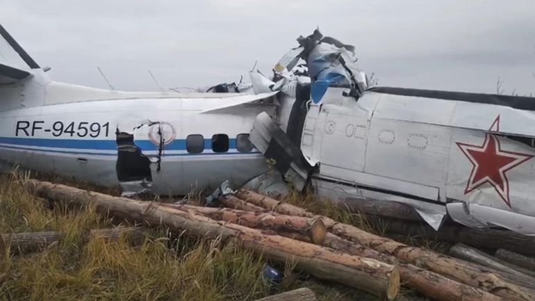 Rusia: se estrelló un avión L-410 y hay al menos 16 muertos