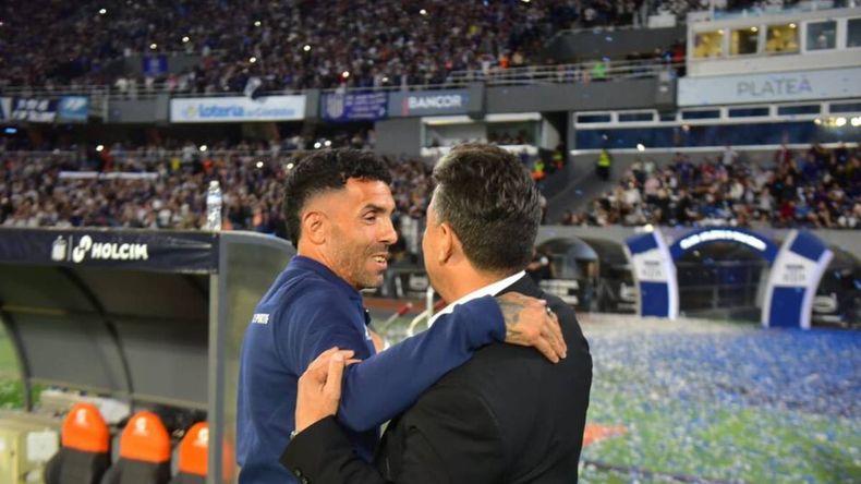 El particular encuentro entre Carlos Tévez y Marcelo Gallardo que revolucionó las redes sociales