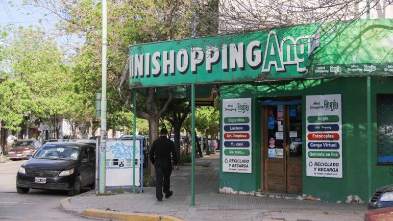 Los kiosqueros cipoleños por ahora no quieren saber nada con vender las tarjetas de estacionamiento. 