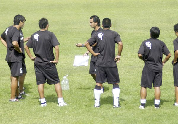 En busca de las variantes ofensivas para ganar