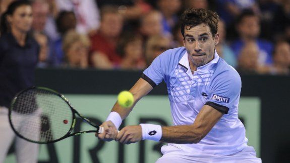 Pella perdió el primer set frente a Murray