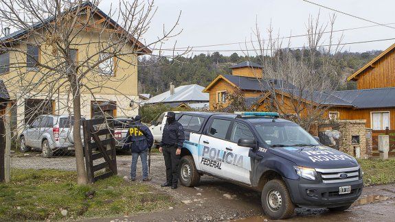 Le pedía a su pareja que se filmara abusando del hijo