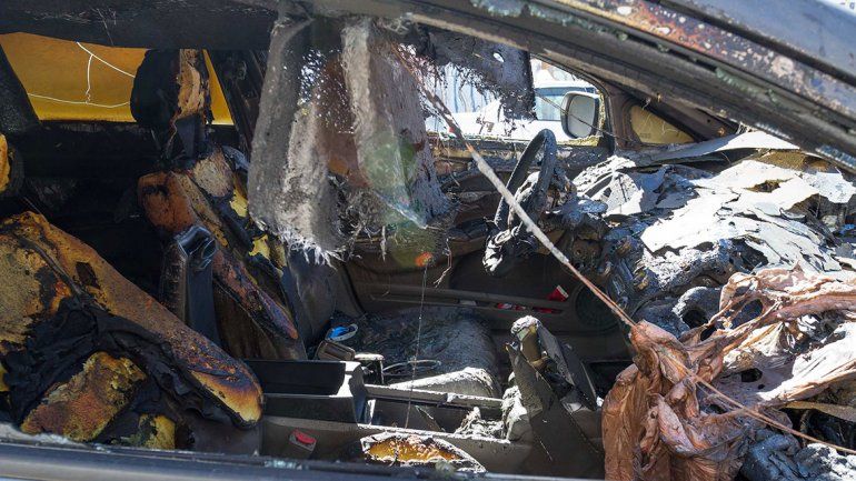 Un hombre le prendió fuego el auto a su ex pareja