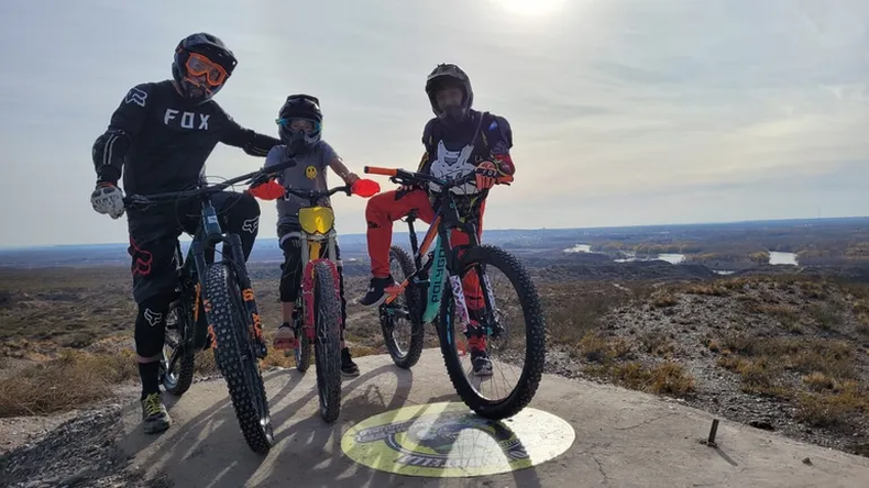 En la Isla Jordán, el Downhill se vive a pleno. 