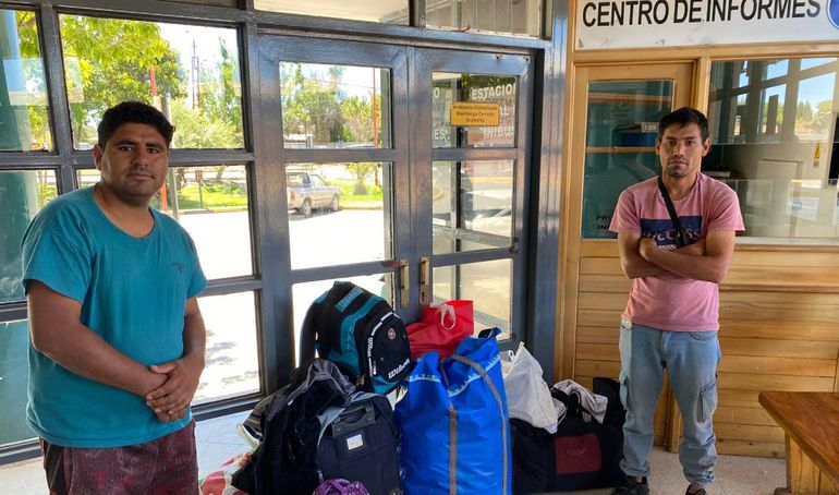 Los hermanos Ibarra estuvieron varios días varados en la Terminal.