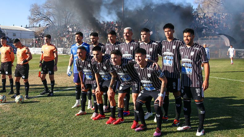 Feriado en La Visera: en su gran campaña, Cipo recibe al Dragón