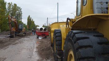 aguas rionegrinas reemplazo colectores cloacales en cipolletti