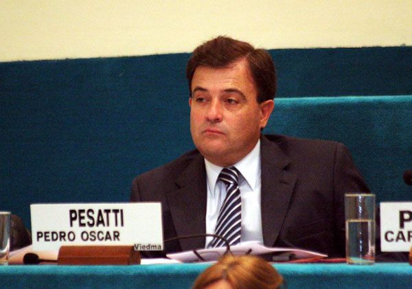 El bloque del Frente para la Victoria respaldó al ministro Pichetto