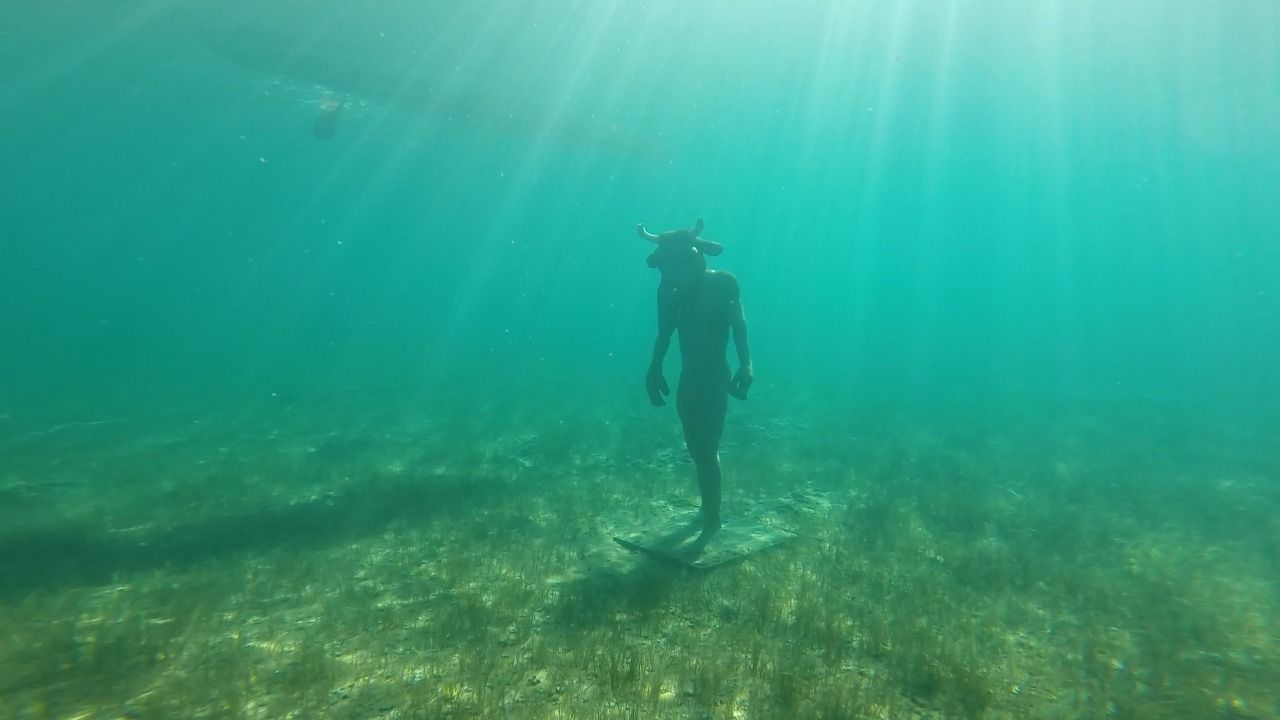 El misterio del minotauro en el fondo del lago Mari Menuco