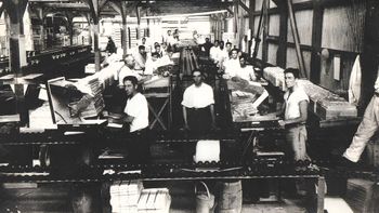 Histórica imagen de la empresa fundada en 1969 por los hermanos Bautista y Pablo Boschi.