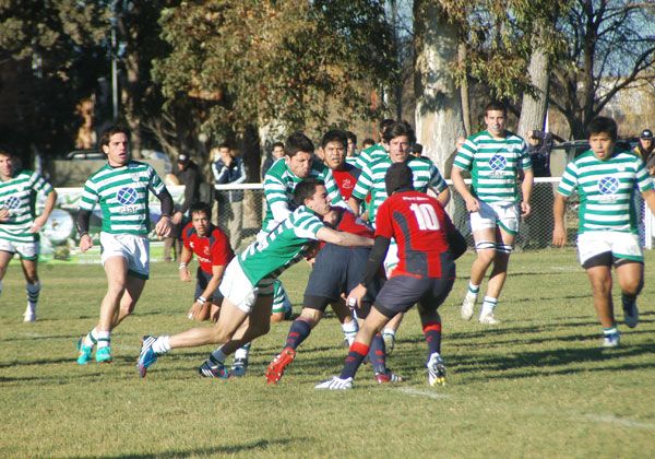Marabunta venció a Roca y clasificó al Regional