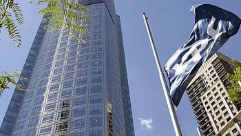 ypf pesifico sus contratos con empresas con un dolar a $45,19
