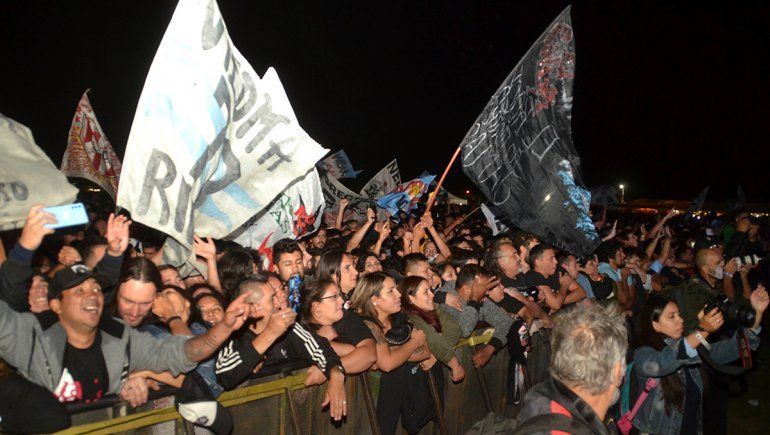 La Renga convocó a una multitud en 2022 en Fernández Oro. La Renga convocó a una multitud en 2022 en Fernández Oro.