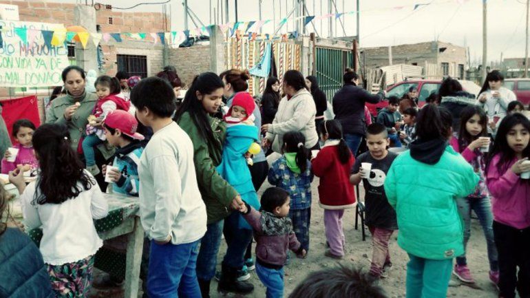 Los festejos se realizaron en el jardín comunitario del Barrio Obrero.