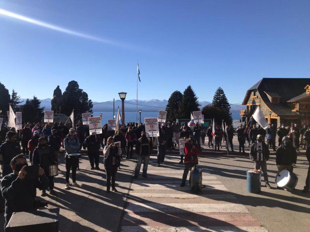 Hoteleros y gastronómicos cortan entrada a Bariloche&nbsp;