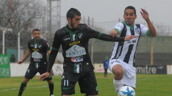Con el pie izquierdo: Cipo perdió en el debut