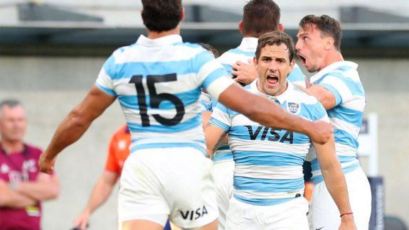 El héroe de Los Pumas empujado desde el cielo por su hermana