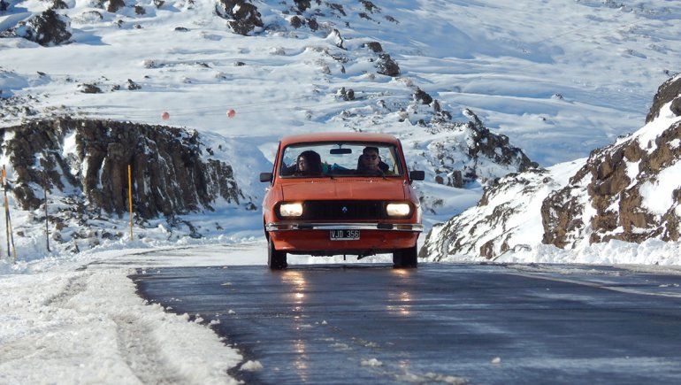 El Renault 12 que desafió la cordillera neuquina y se hizo viral