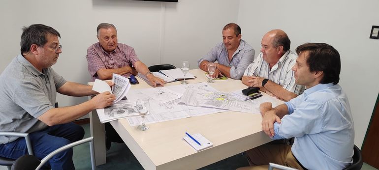 Edersa y el Municipio trabajan en la regularización eléctrica en Las Perlas.