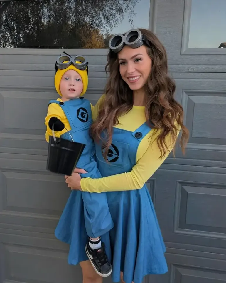 También llegaron los disfraces  También llegaron los disfraces