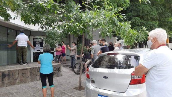 El reclamo en la delegación de Rentas en Regina&nbsp;