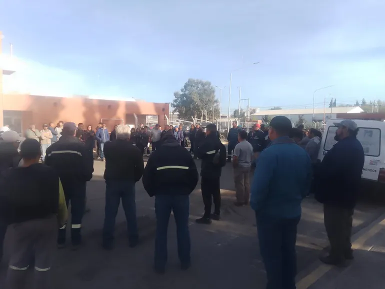 El gremio Sitramuci concretó asambleas con anterioridad al encuentro paritario del jueves y allí acordó con los trabajadores solicitar un incremento salarial del 14%, a efectivizar en una vez, con los haberes de julio.