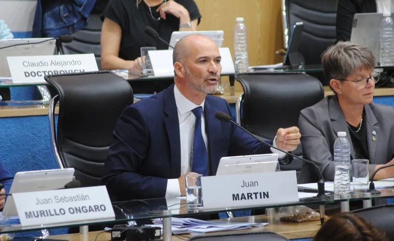 Juan Martin apuntó contra Aníbal Tortoriello por su presunta intromisión en las elecciones partidarias.