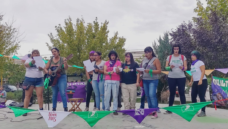 La marcha estar&aacute; acompa&ntilde;ada por la m&uacute;sica de R&iacute;o Jarana.&nbsp;