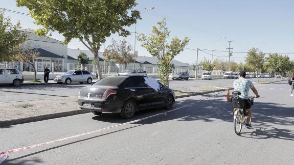 La Policía está atenta a una posible escalada de la violencia entre narcos y realiza permanentes controles. Ayer hallaron un revólver en un Citroën C4.&nbsp; 