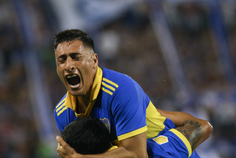 Boca conquistó El Fortín: le ganó a Vélez en un intenso partido