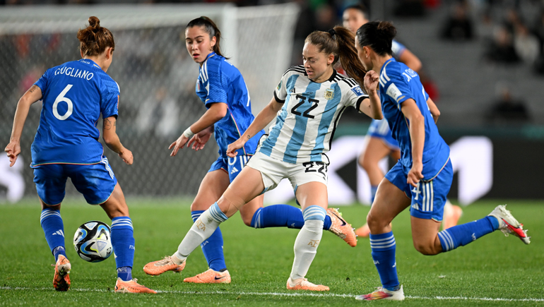 Mundial femenino. Banini entre la marca de las italianas. 