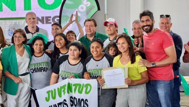 Juntos cerró el año con un multitudinario acto de su juventud