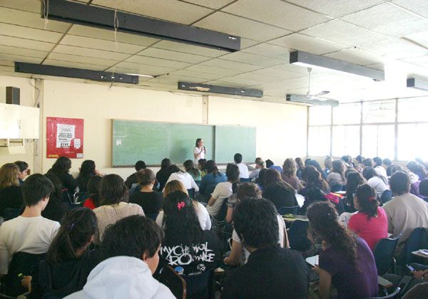 A 42 años de la sanción de la ley que creó a la UNCo