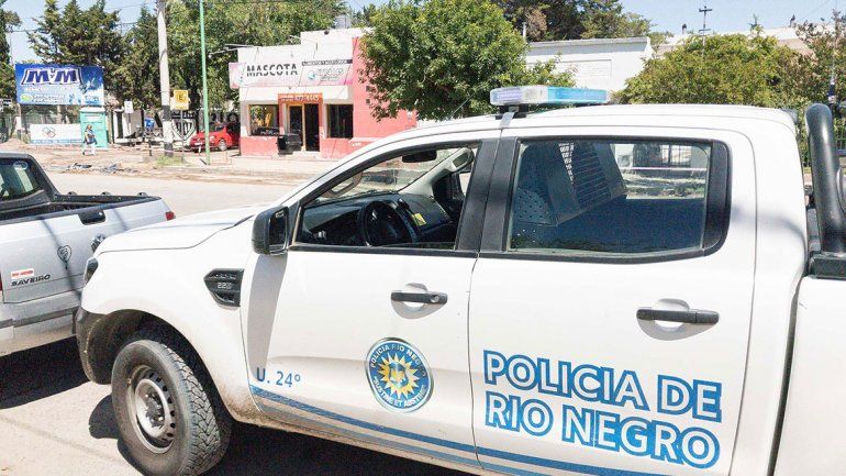 Atrapan a ladrones tras robar en un comercio céntrico