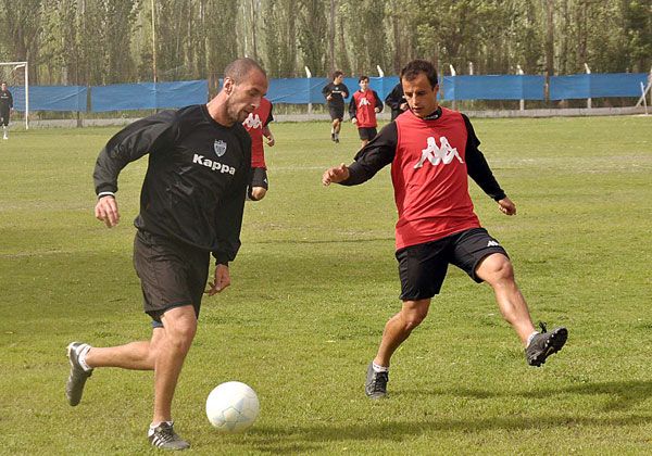 Dos cambios en Cipolletti ante Douglas Haig