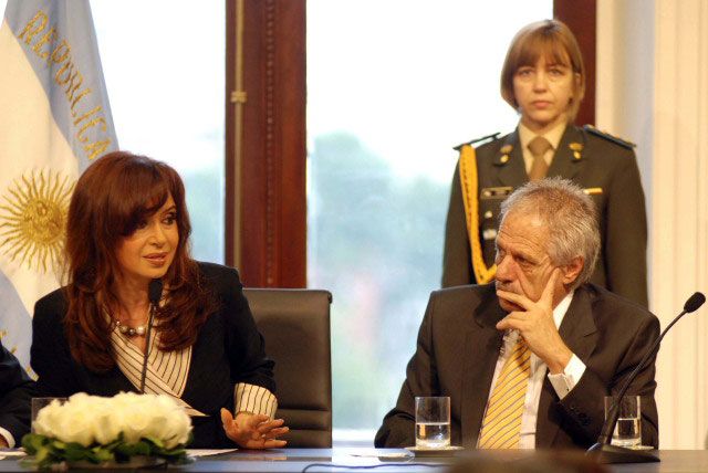 Saiz ratificó el apoyo a Cristina Fernández