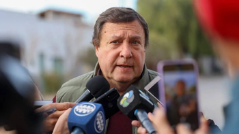 La ley de tierra, un reclamo del sector productivo al gobernador de Ró Negro.