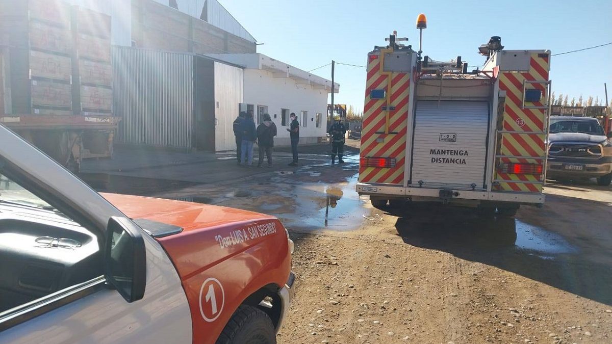 Escape de amoníaco en un frigorífico sobre Ruta 22