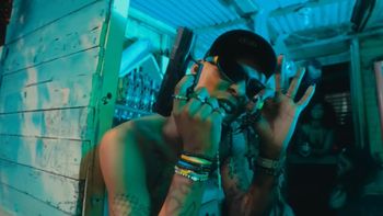 Algunos videos del cantante Dilon Baby, de alto voltaje sexual y con imágenes violentas, acumulan varios millones de reproducciones en YouTube. 