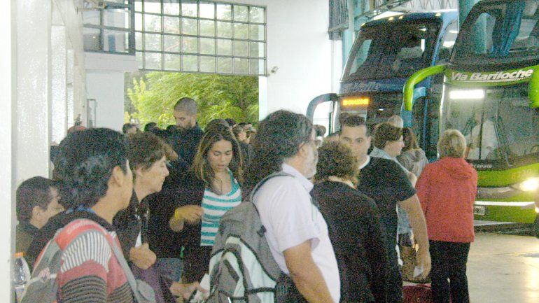 La terminal recibiría tantos pasajeros como en época de vacaciones.