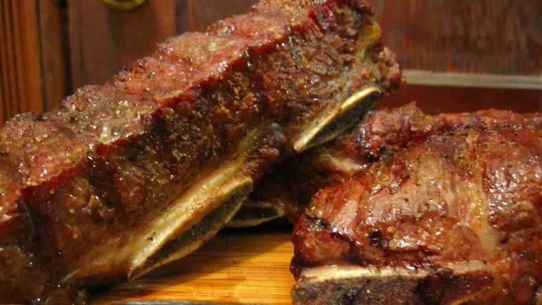El corte de carne más convocante para la familia argentina: el asado de tira.