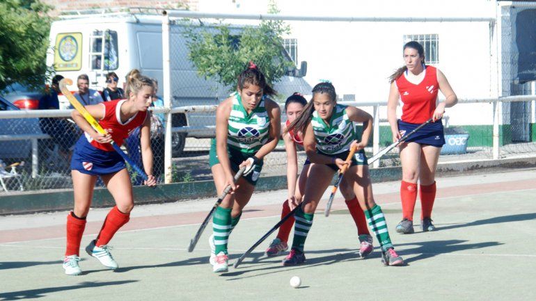 El hockey de Marabunta busca su segunda cancha sintética en el predio.