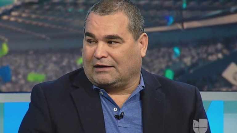 Chilavert a Zárate: Te hubieras golpeado el pecho en Madrid, fracasado